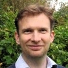 Dr Aylwyn Scally