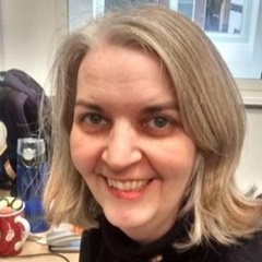 Dr Carol Edwards
