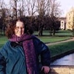 Dr Marisa Segal
