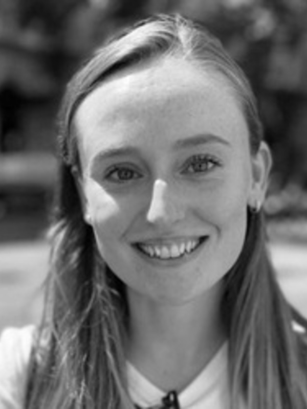  Juliette Davis