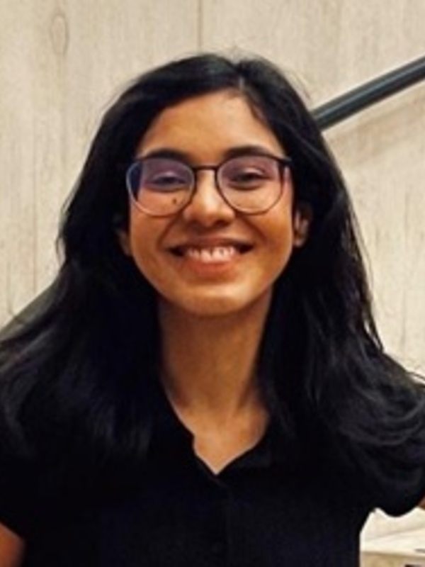  Tharini Kumar