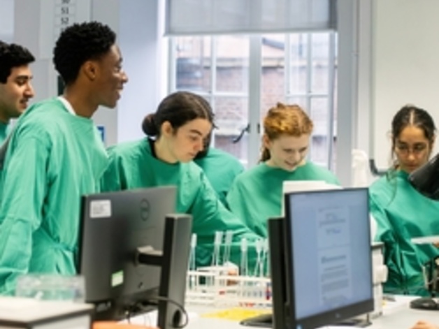 students in a lab